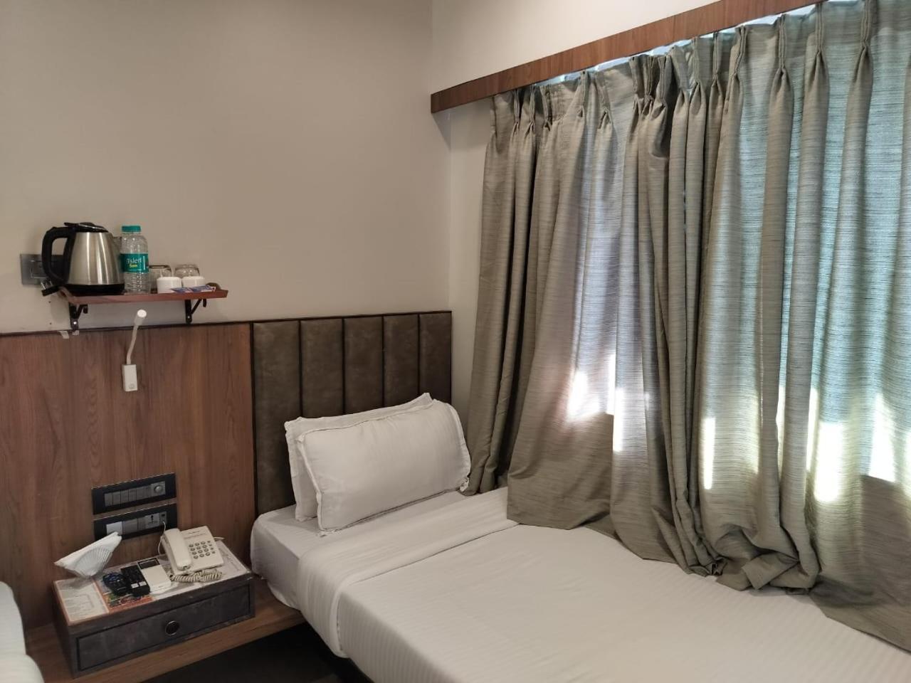 Hotel Olten Bombay Eksteriør billede